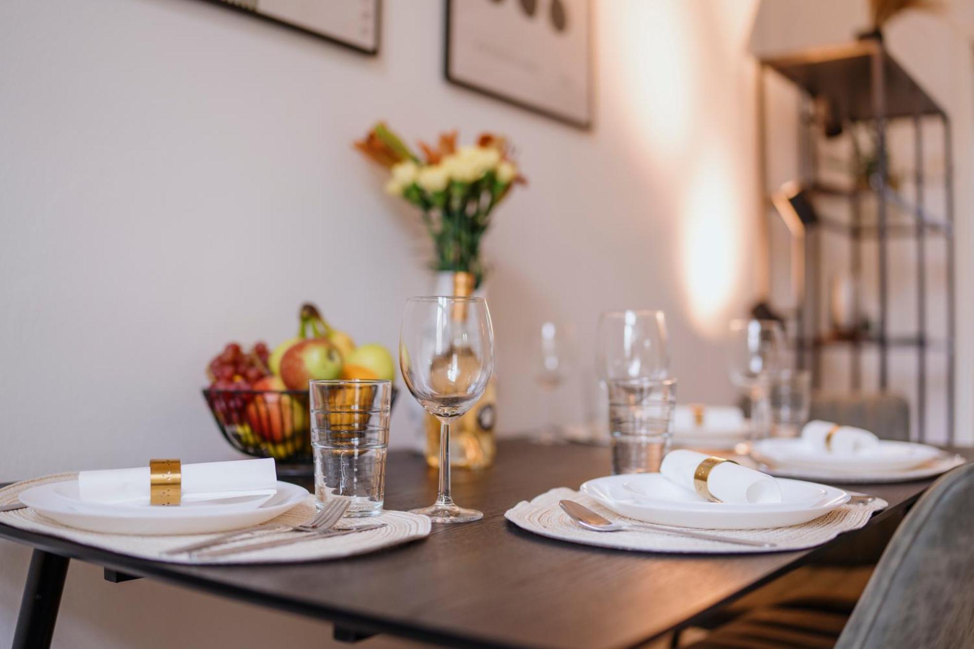 Homely - Chic Flat, View, Subway, Cafe, River Берлин